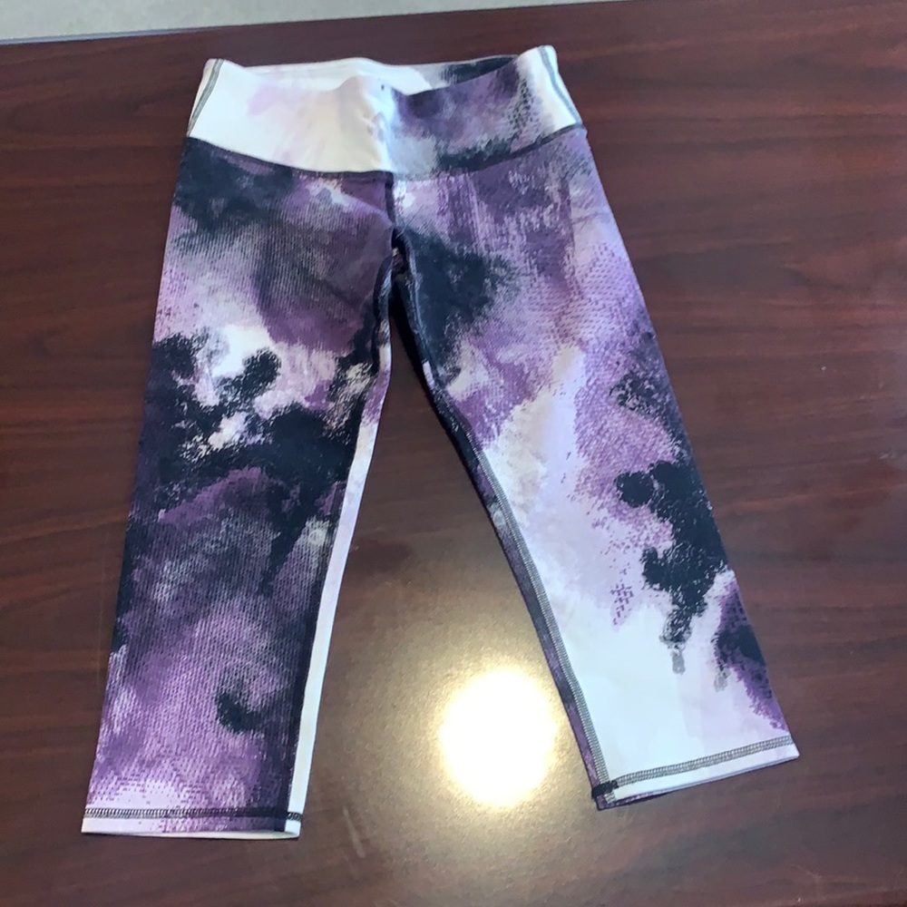 Alo Crop Yoga Pants